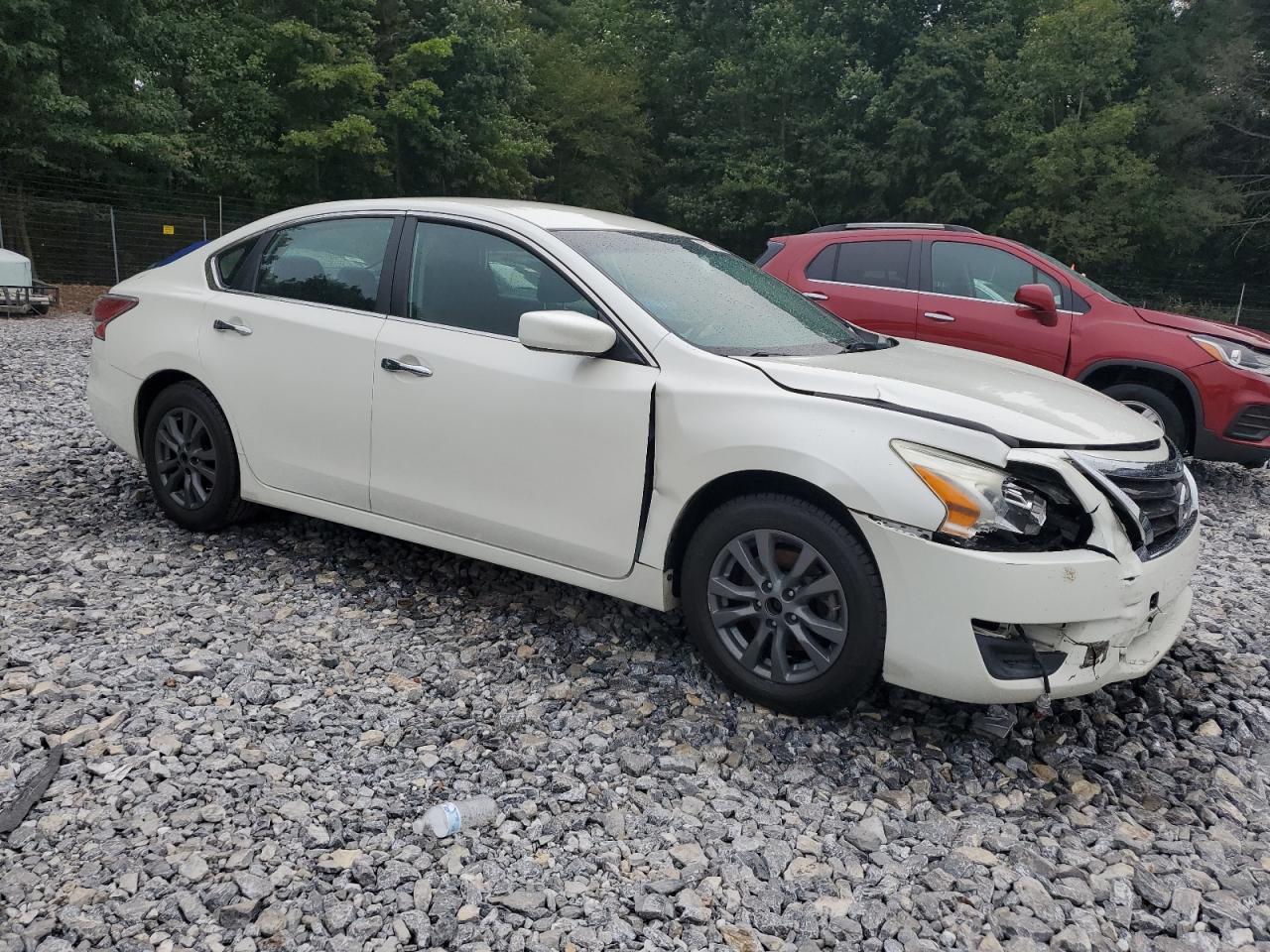2015 Nissan Altima - Image 4