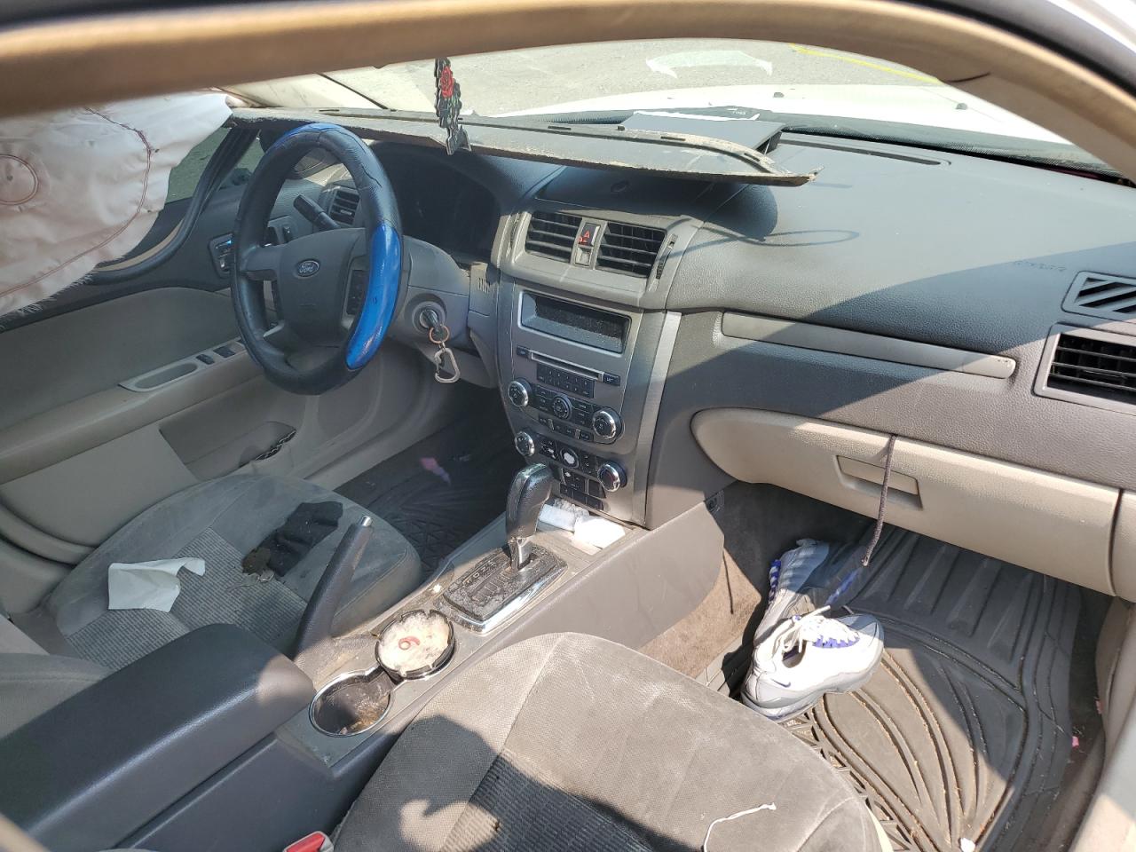 2010 Ford Fusion Se VIN: 3FAHP0HA0AR258070 Lot: 66697314