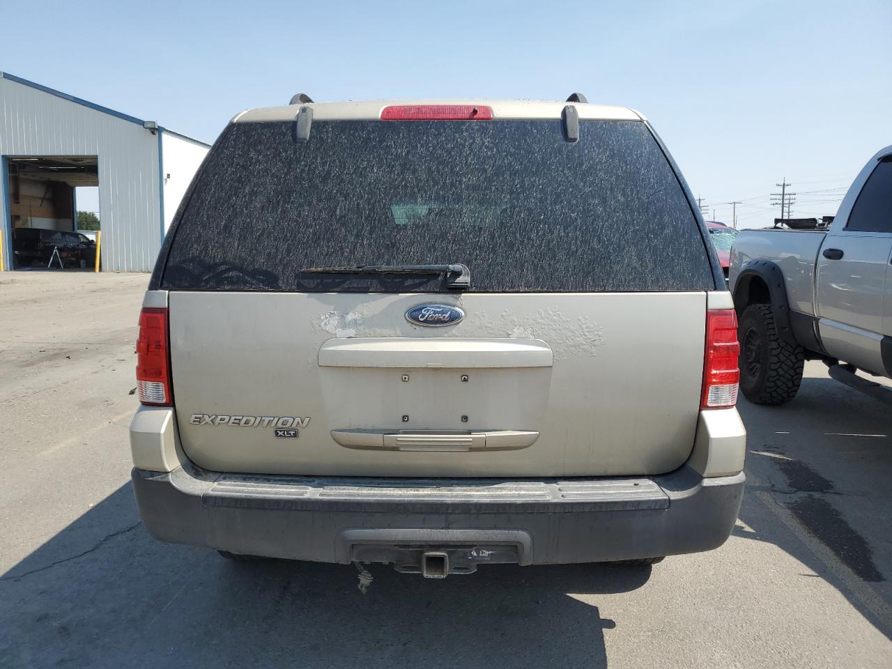 2005 Ford Expedition Xlt VIN: 1FMPU16505LA51222 Lot: 65810614