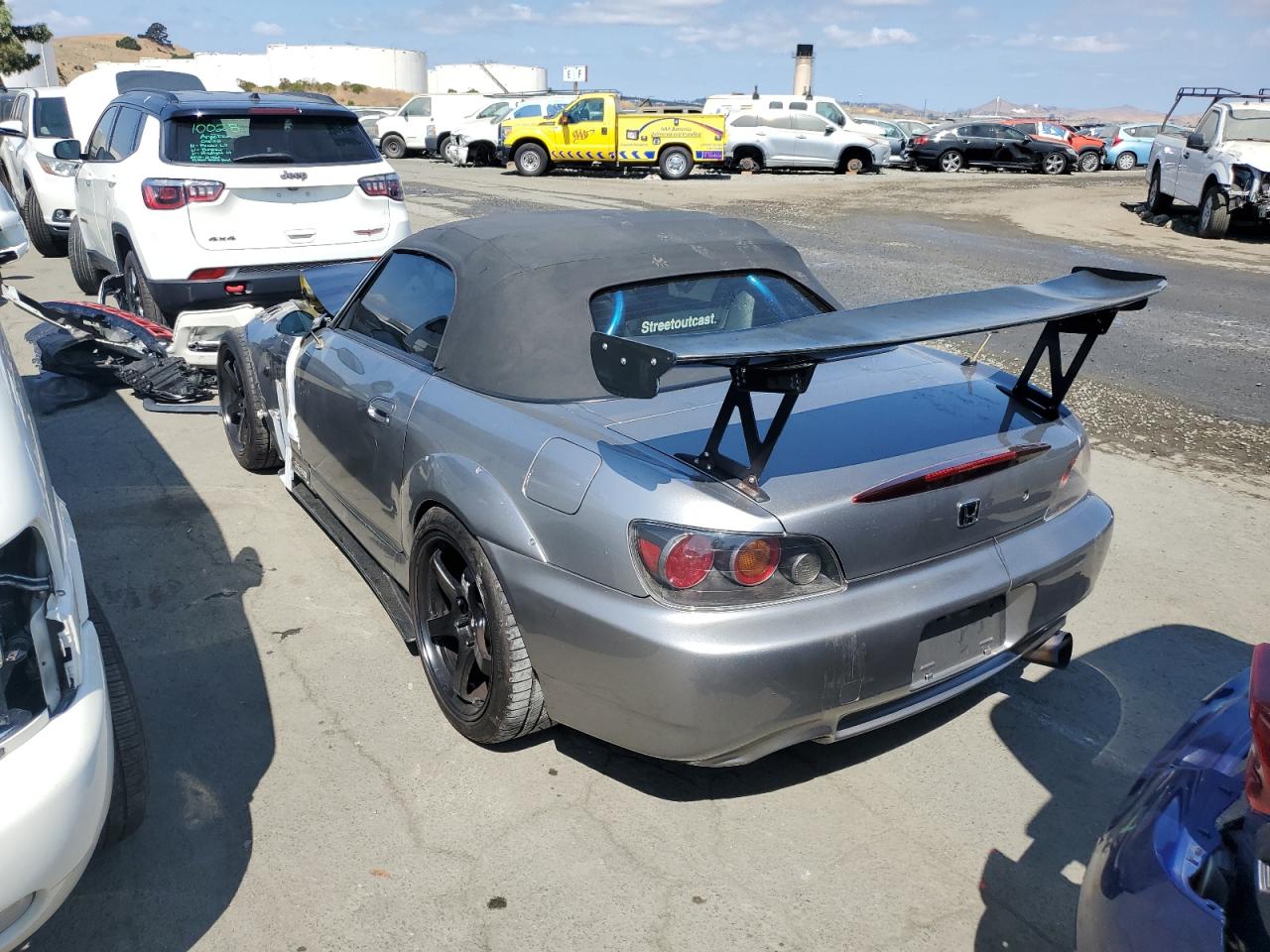 2004 Honda S2000 VIN: JHMAP21454F000775 Lot: 68667864