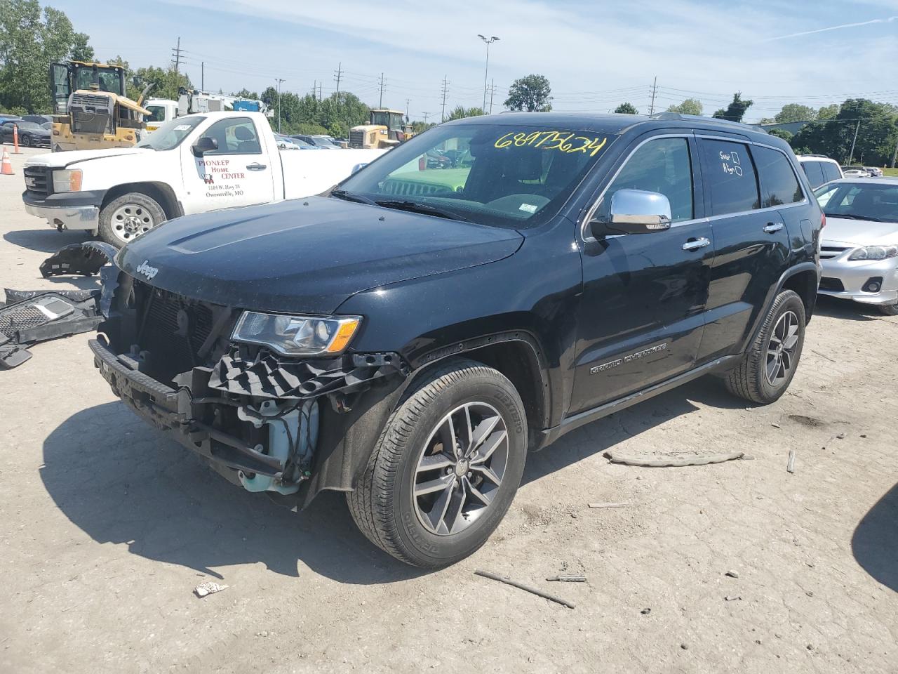 1C4RJFBG8JC352194 2018 JEEP GRAND CHEROKEE - Image 1