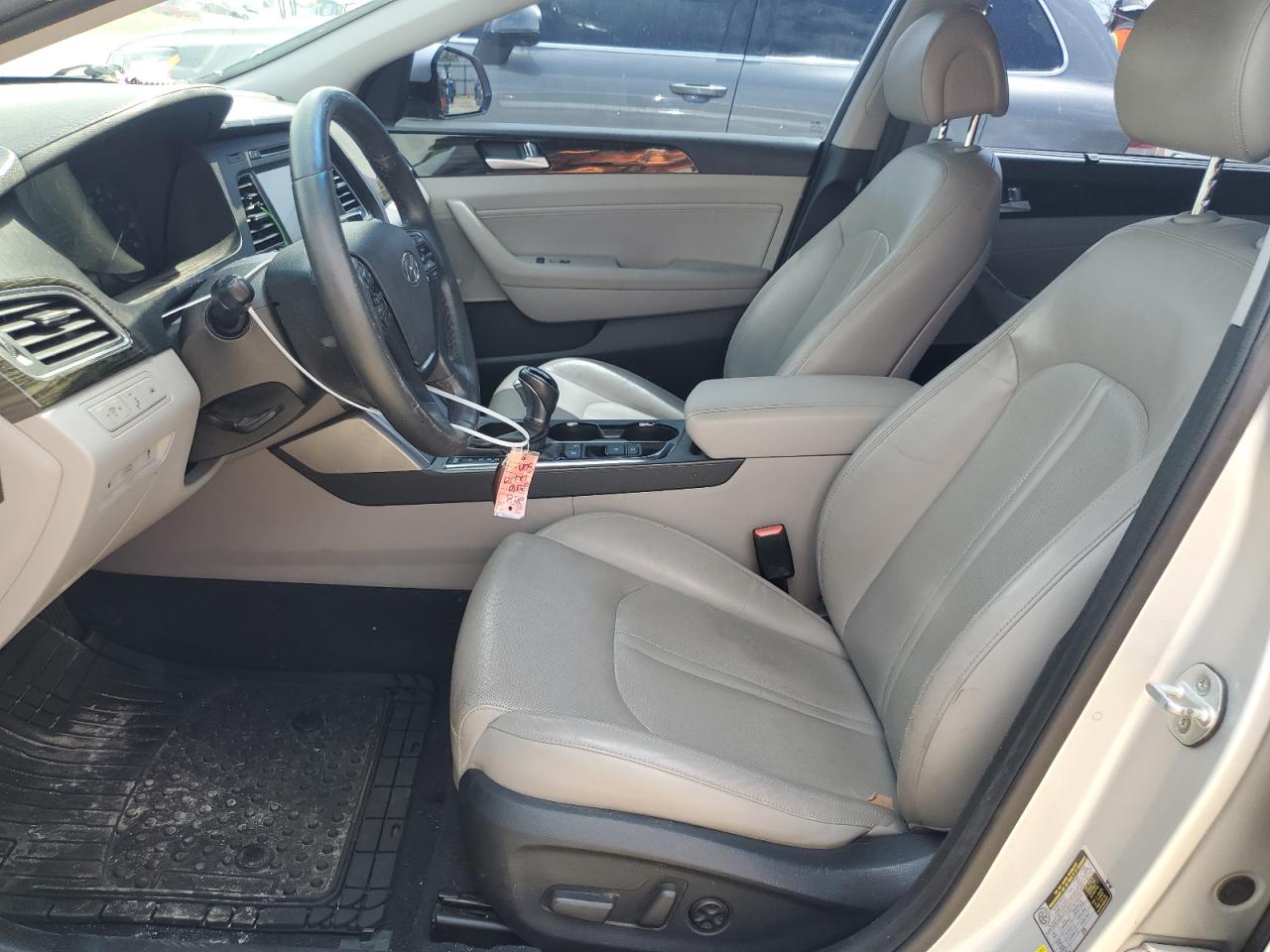 2016 Hyundai Sonata Hybrid VIN: KMHE34L10GA608058 Lot: 66892724