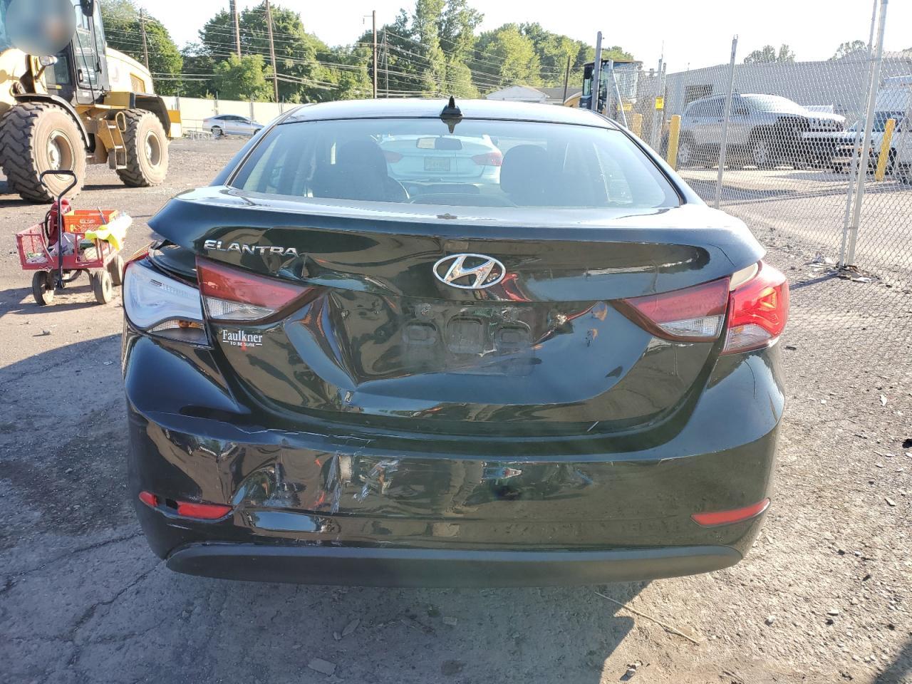 2016 Hyundai Elantra Se VIN: 5NPDH4AE1GH723302 Lot: 66582764