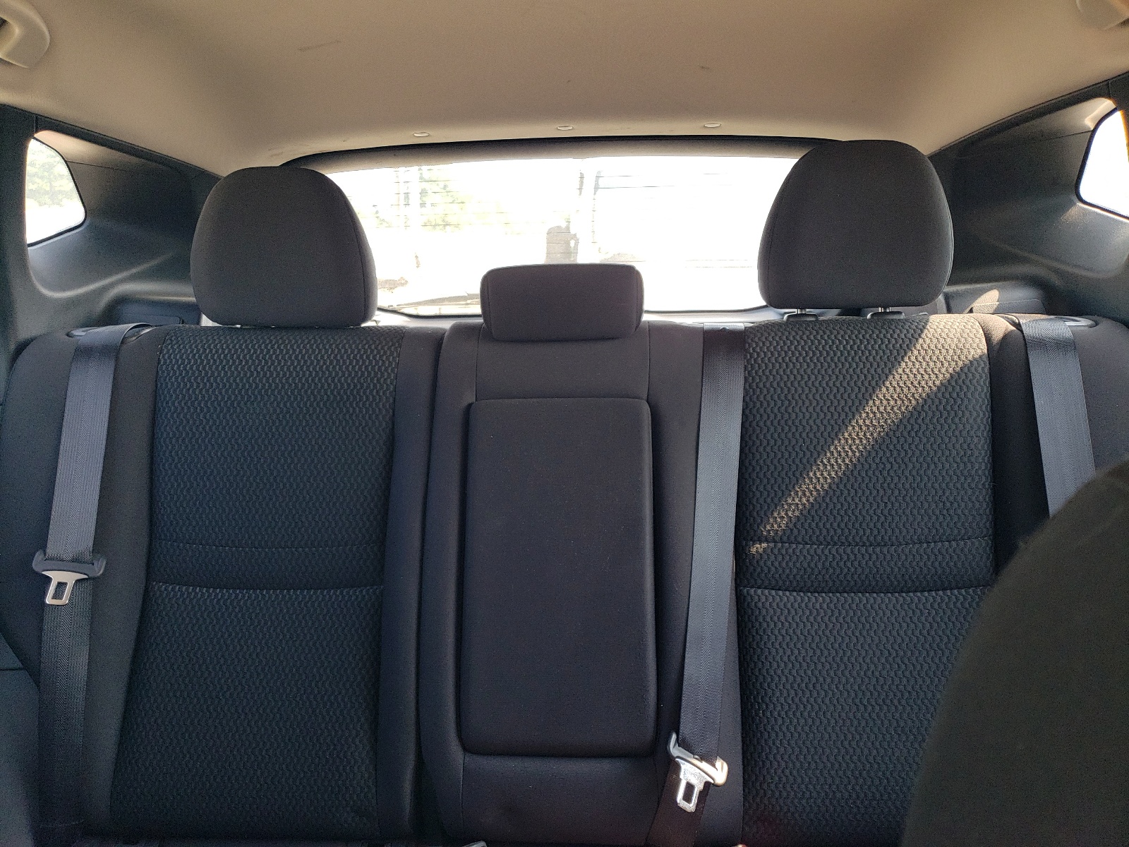 JN1BJ1CR3HW136821 2017 Nissan Rogue Sport S