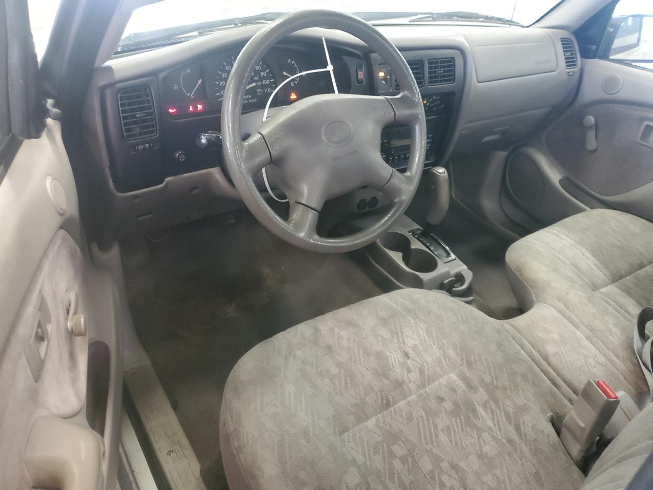 2002 Toyota Tacoma VIN: 5TENL42N02Z890712 Lot: 66804364