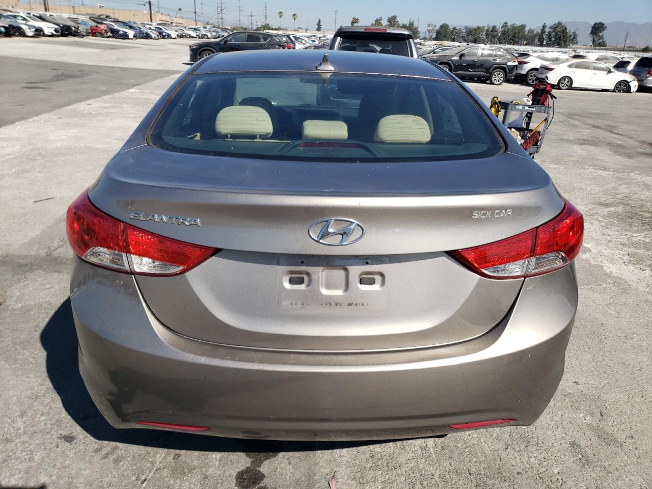 2013 Hyundai Elantra Gls VIN: 5NPDH4AE5DH342435 Lot: 67198954