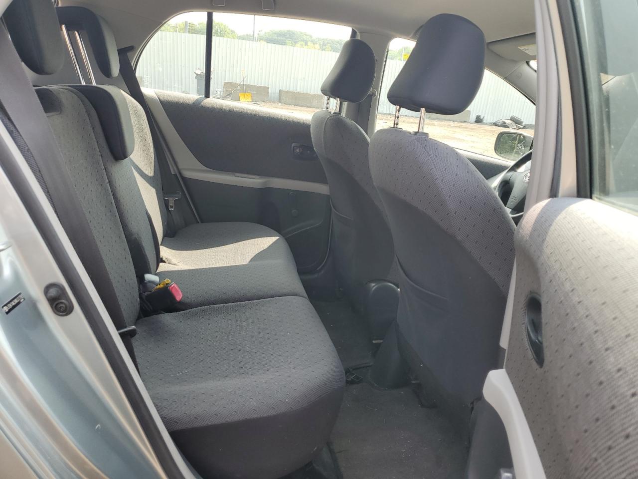 2010 Toyota Yaris VIN: JTDKT4K34A5317783 Lot: 65782664