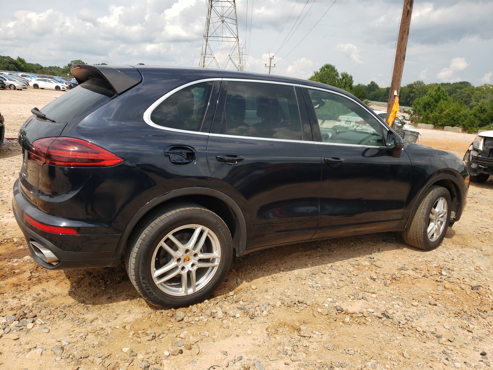 WP1AA2A24GKA11030 2016 Porsche Cayenne