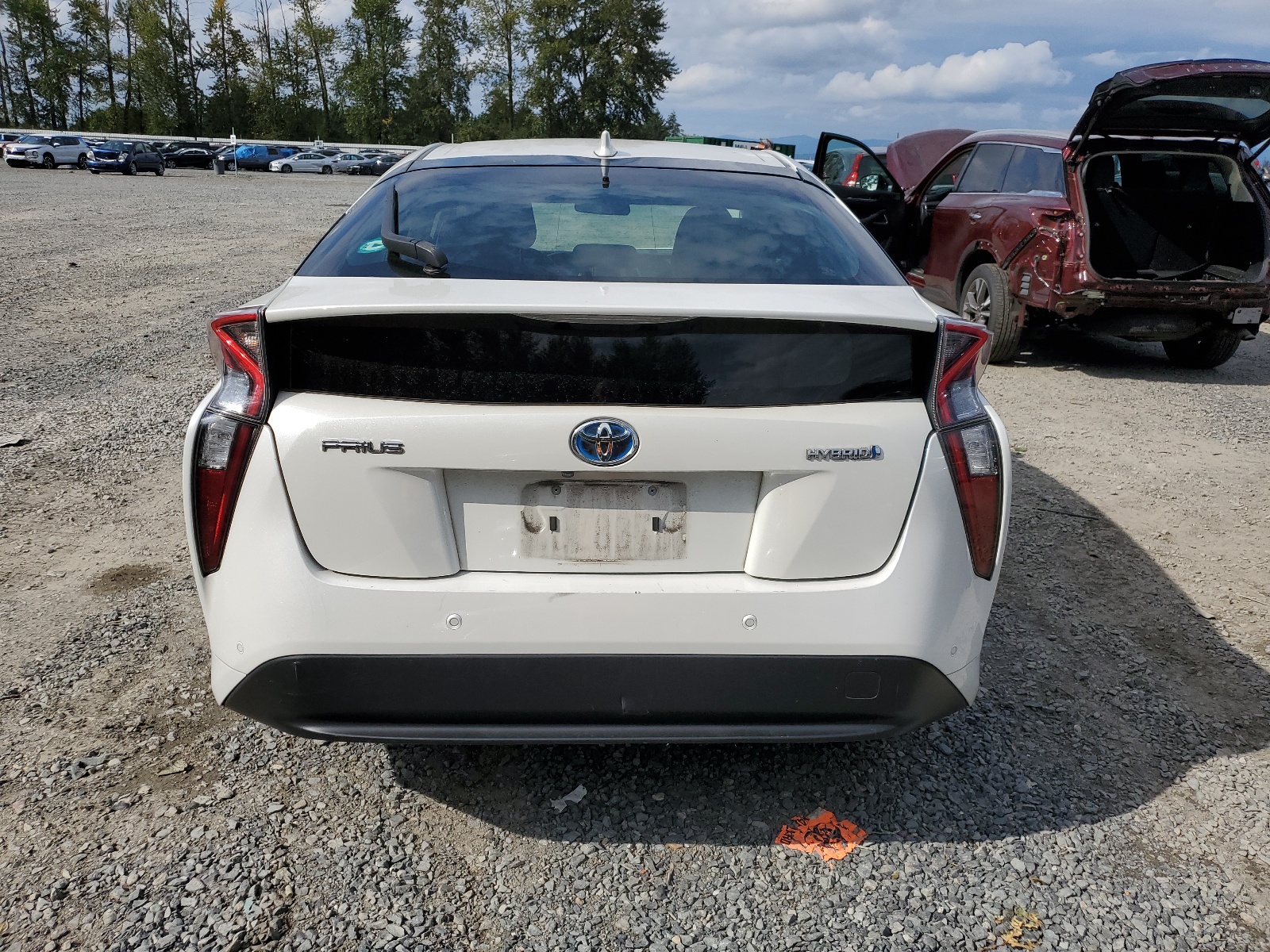 JTDKBRFU3J3061215 2018 Toyota Prius