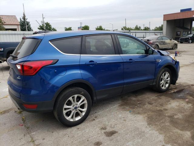  FORD ESCAPE 2019 Granatowy