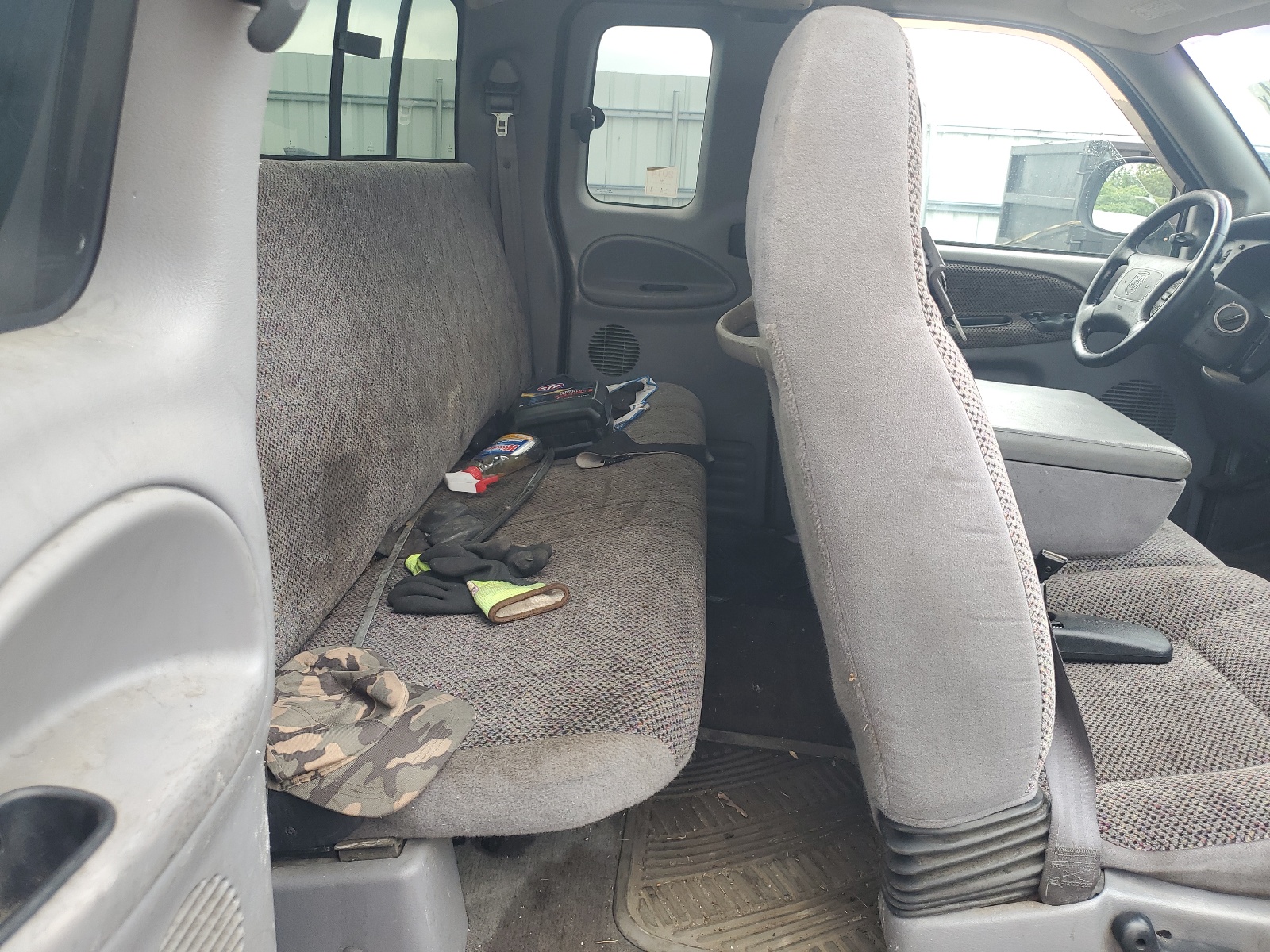 1B7KF2361XJ519887 1999 Dodge Ram 2500