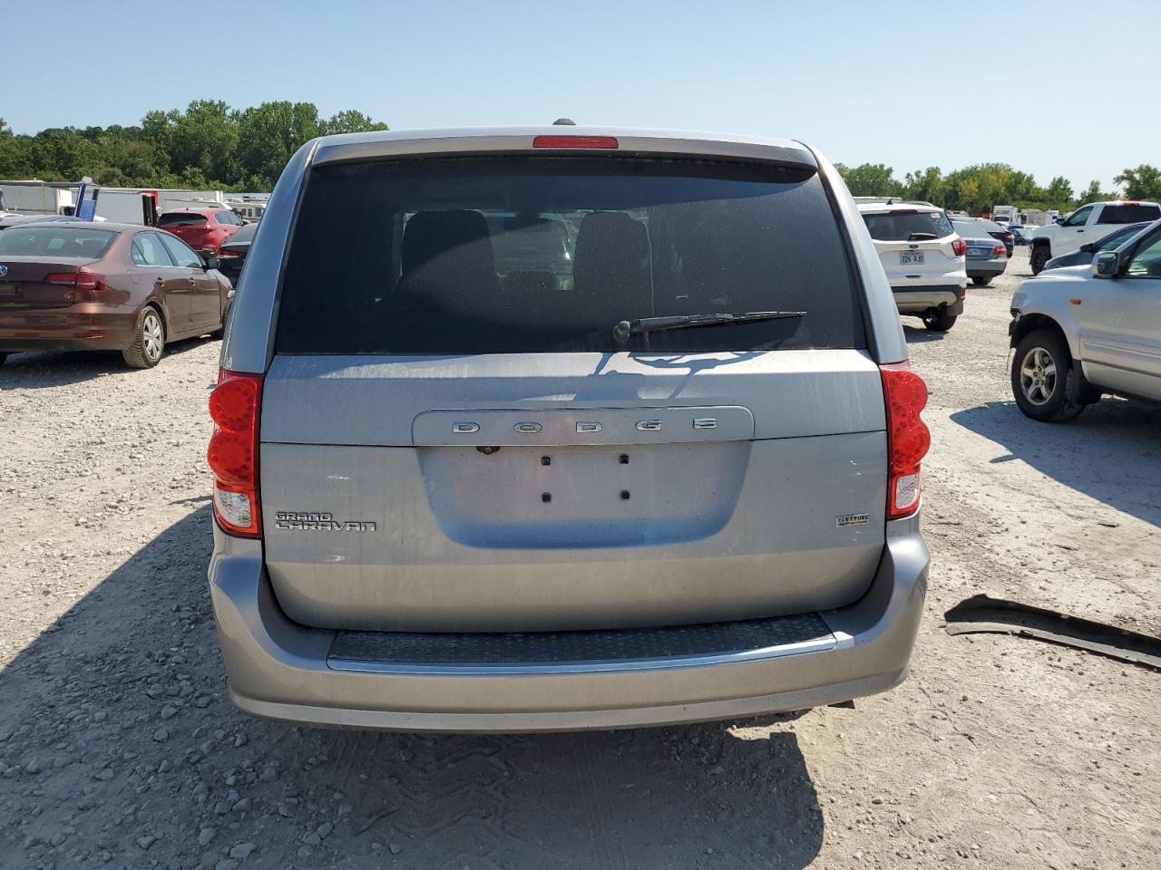 2018 Dodge Caravan - Image 6