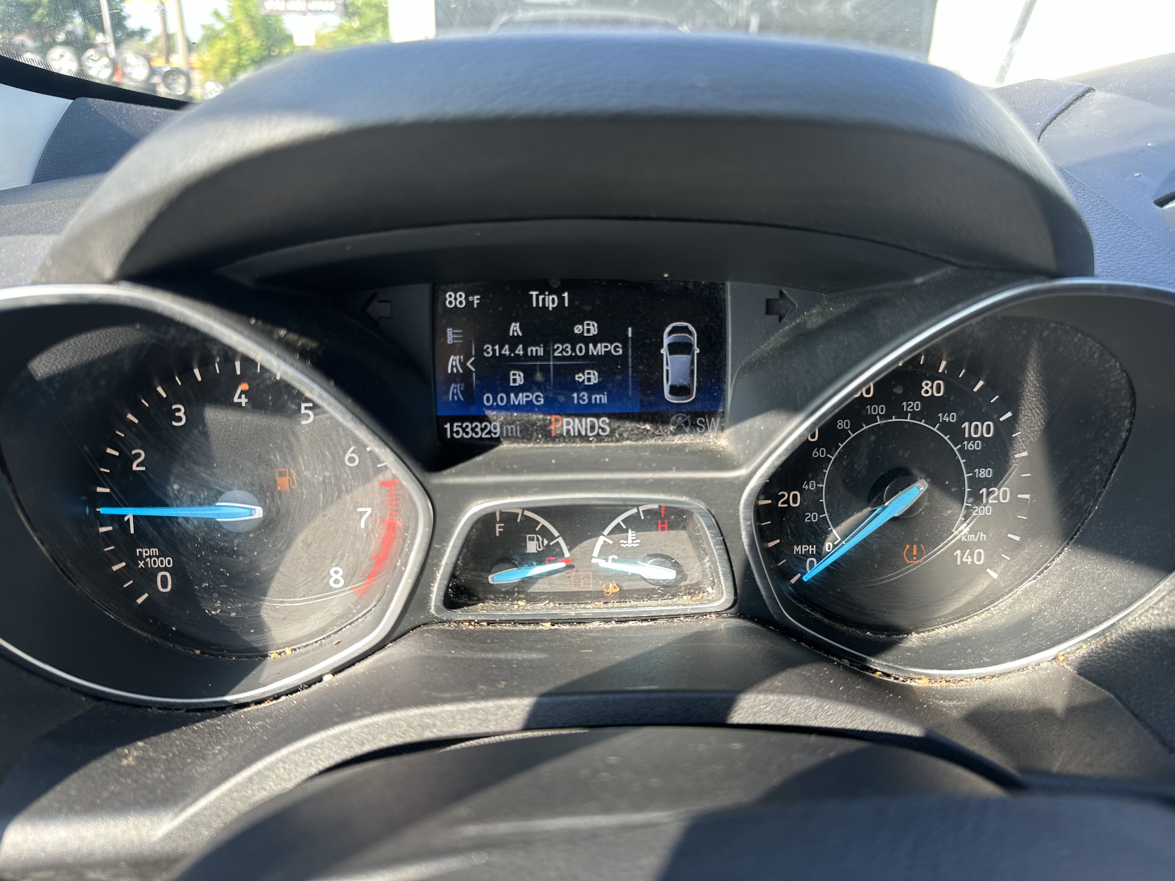 1FMCU0GD4KUB10907 2019 Ford Escape Se