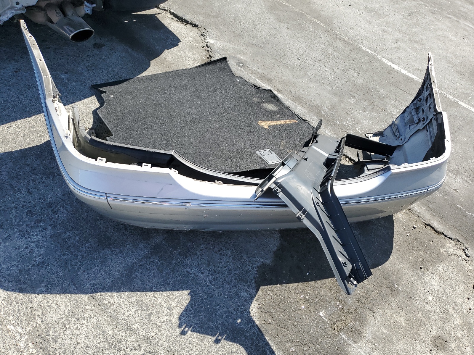 WDBRF40J25F662199 2005 Mercedes-Benz C 230K Sport Sedan