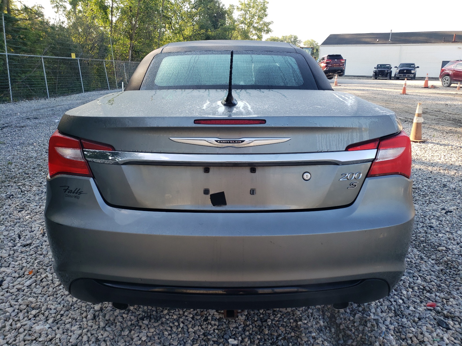 1C3BCBGG7CN271230 2012 Chrysler 200 S