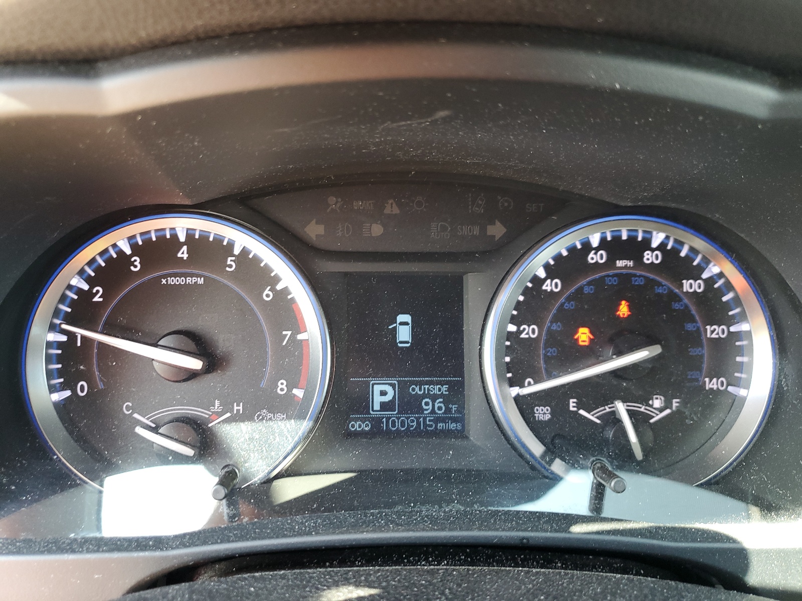 2015 Toyota Highlander Le vin: 5TDBKRFH3FS206133