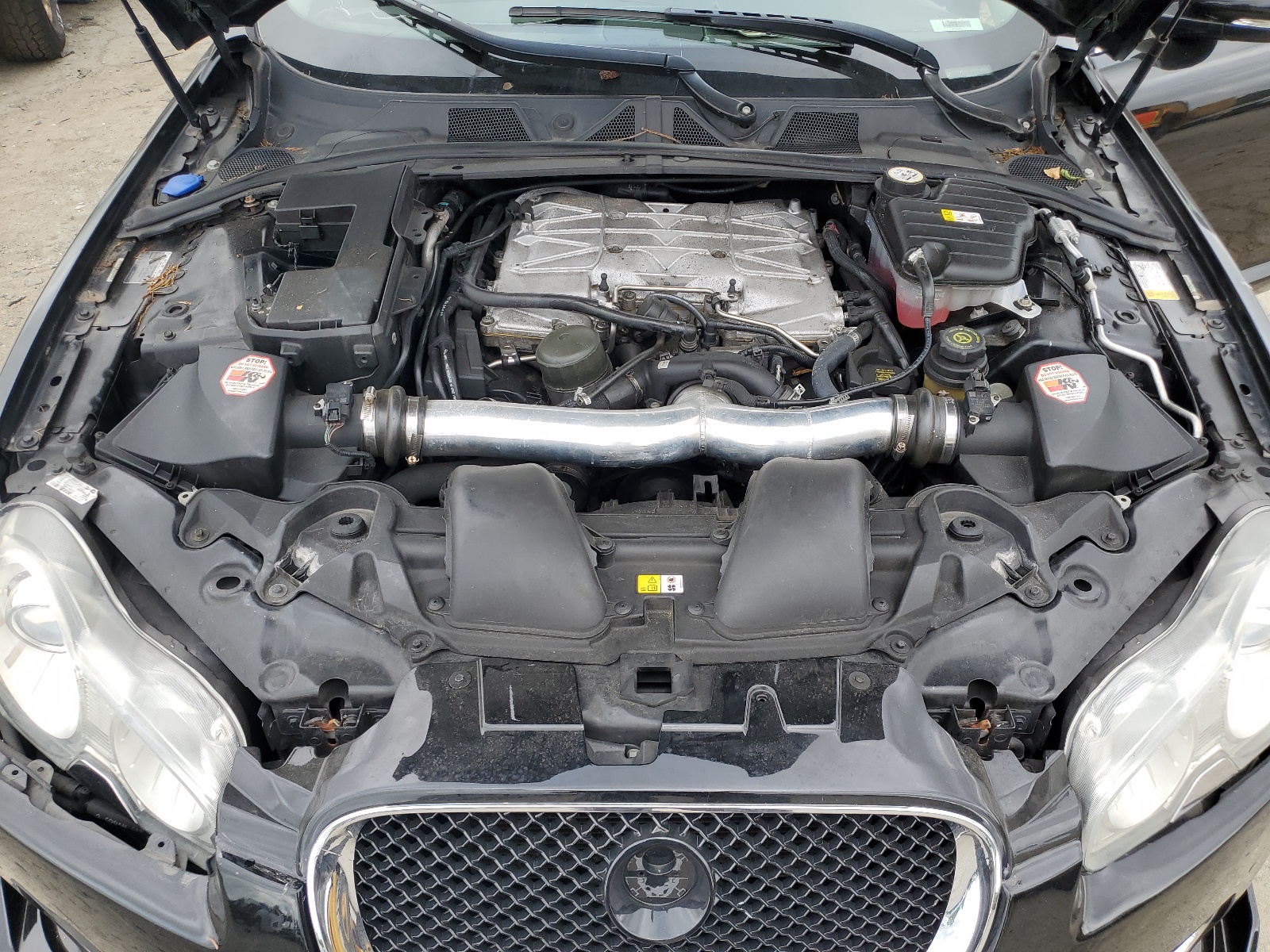 SAJWA0JC1AMR51254 2010 Jaguar Xf R