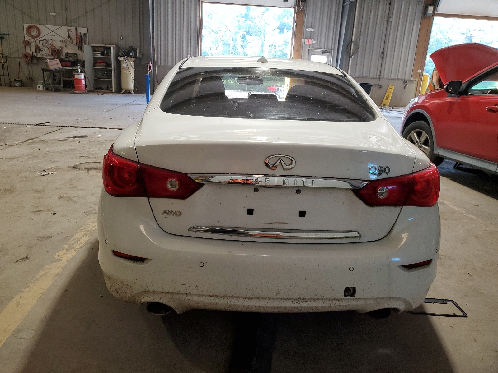 JN1BV7AR6EM689559 2014 Infiniti Q50 Base