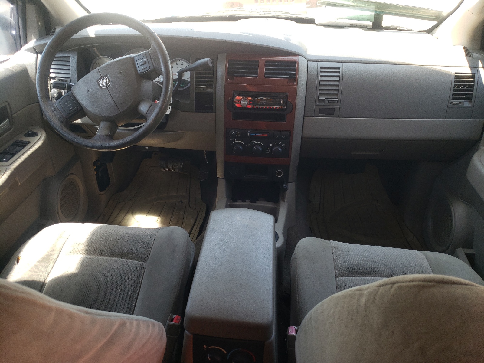 1D4HD48N36F133911 2006 Dodge Durango Slt