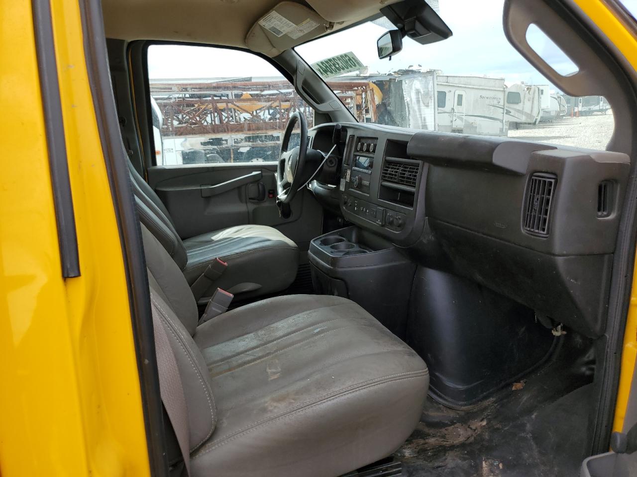 2020 GMC Savana Cutaway G3500 VIN: 7GZ37TCG5LN006566 Lot: 69137134