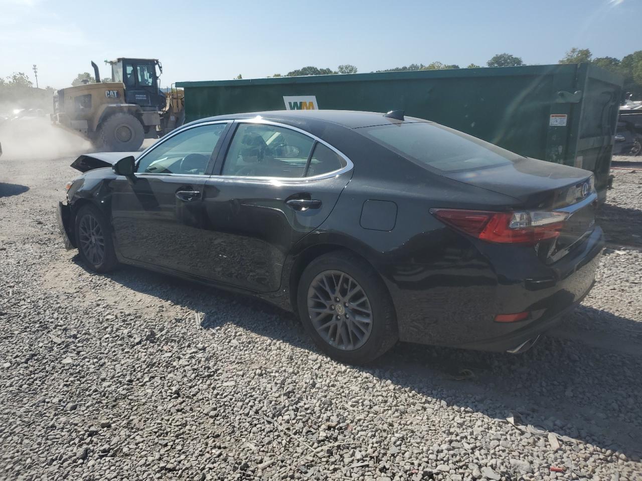 2018 Lexus ES - Image 2