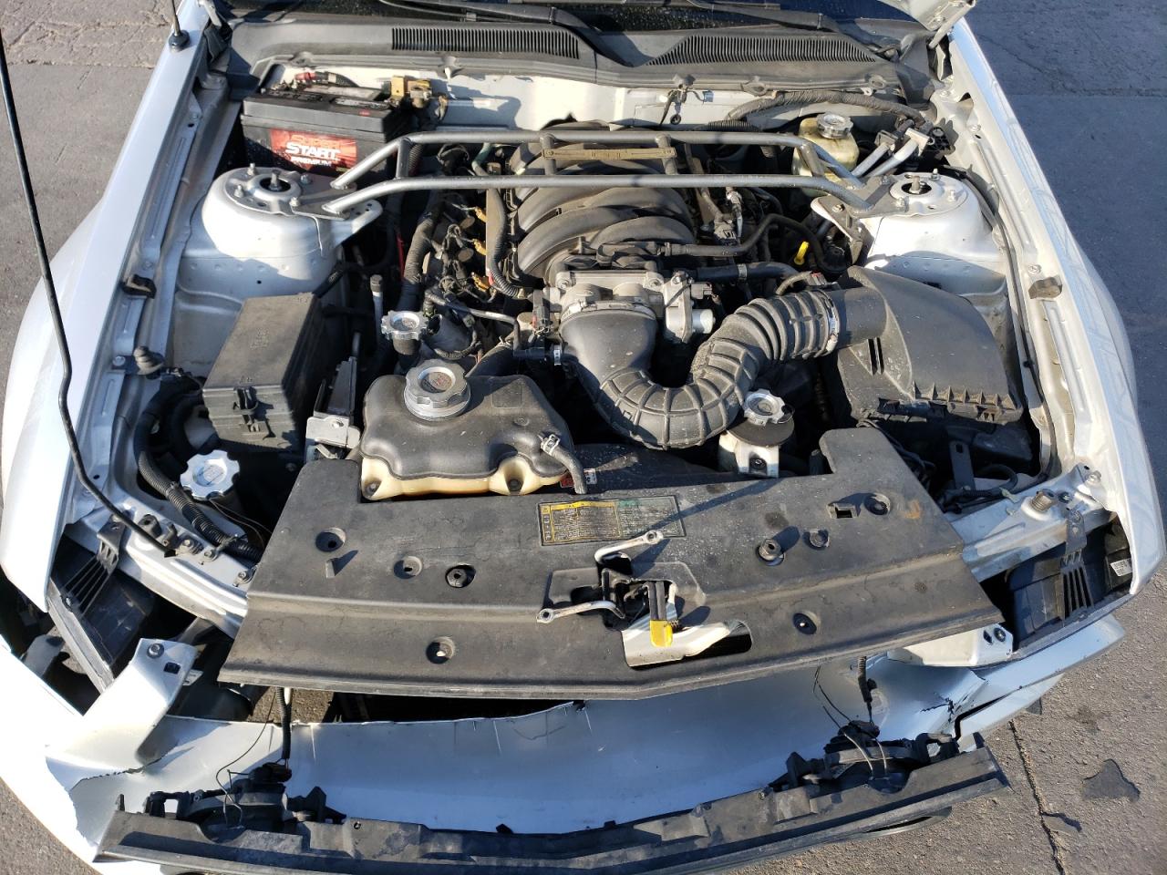 2006 Ford Mustang - Image 12