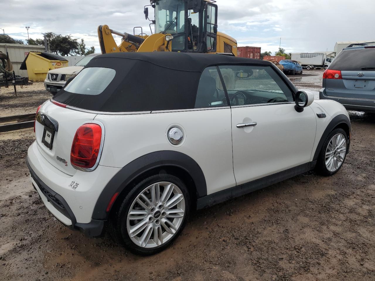 2024 Mini Cooper S VIN: WMW43DL02R3S01743 Lot: 70023744