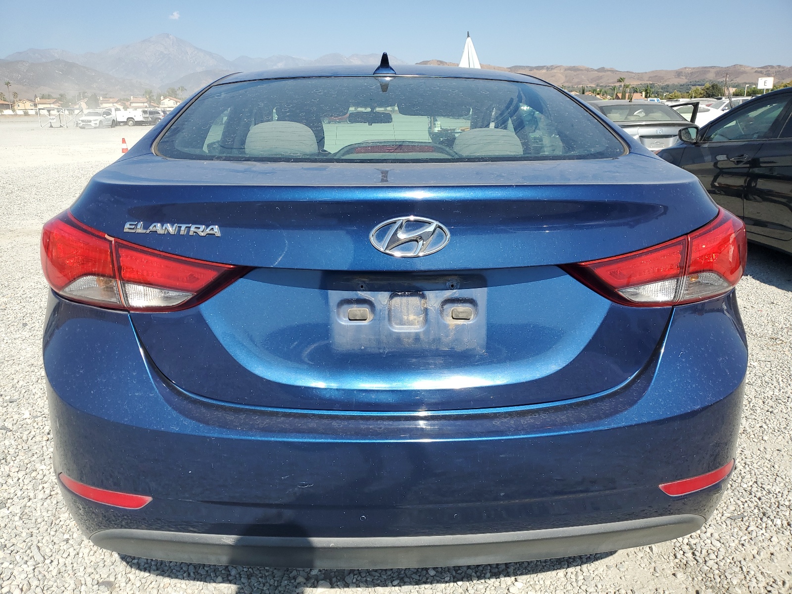 5NPDH4AE3FH640288 2015 Hyundai Elantra Se
