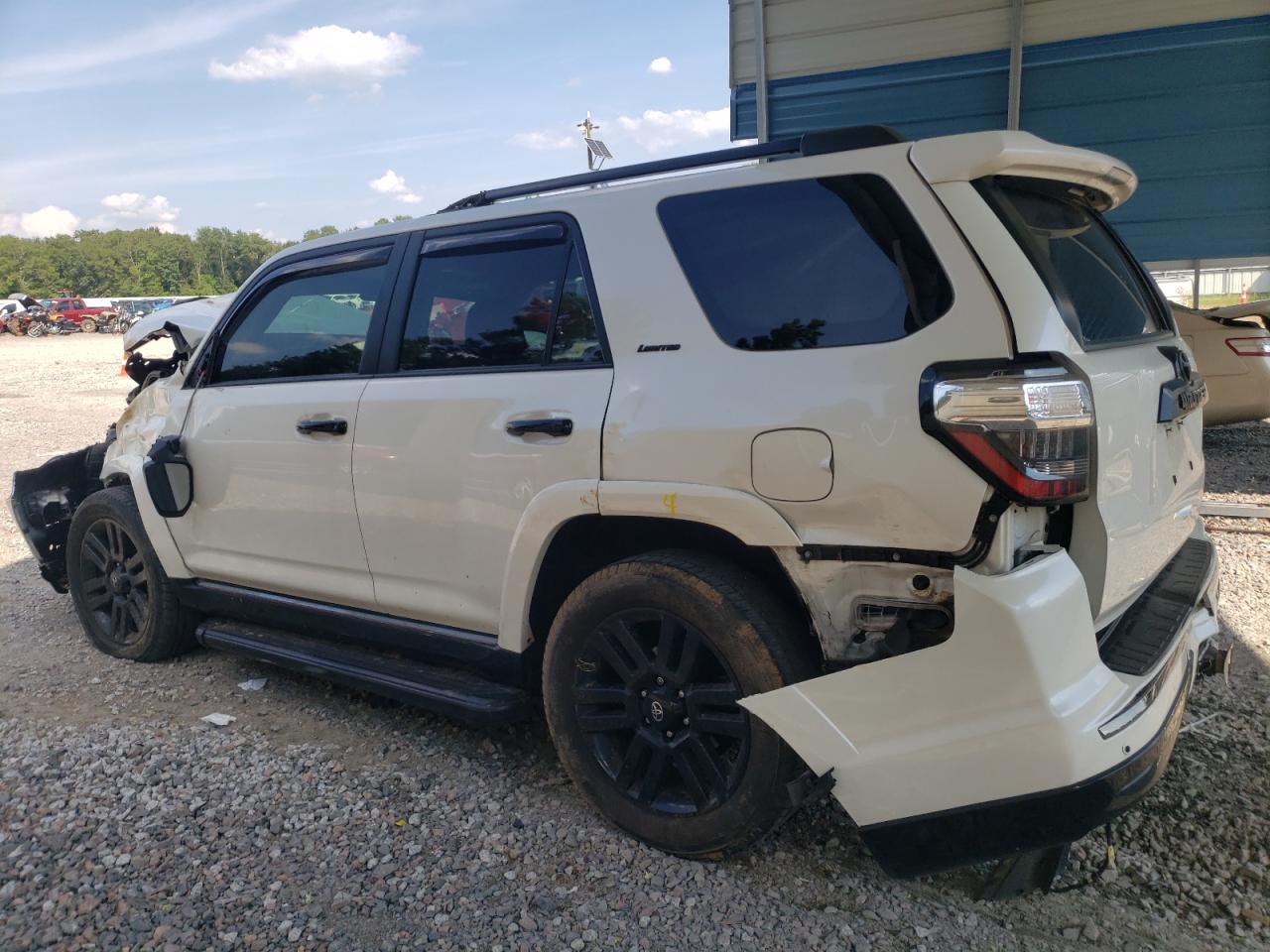2021 Toyota 4Runner - Image 2