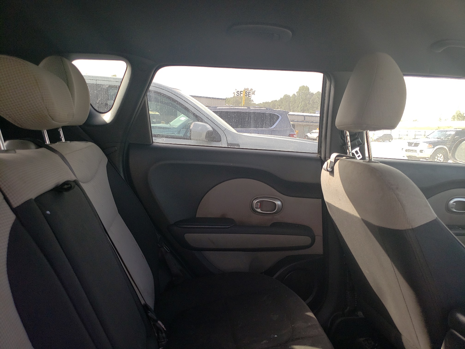 2014 Kia Soul vin: KNDJN2A28E7045896