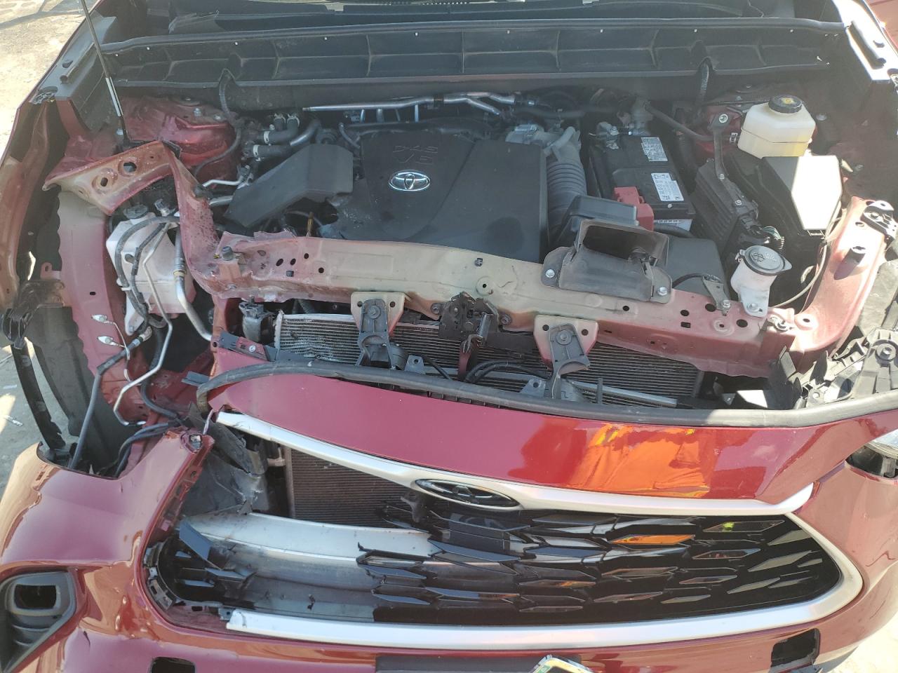 2022 Toyota Highlander Xle VIN: 5TDGZRBH1NS185689 Lot: 65546154