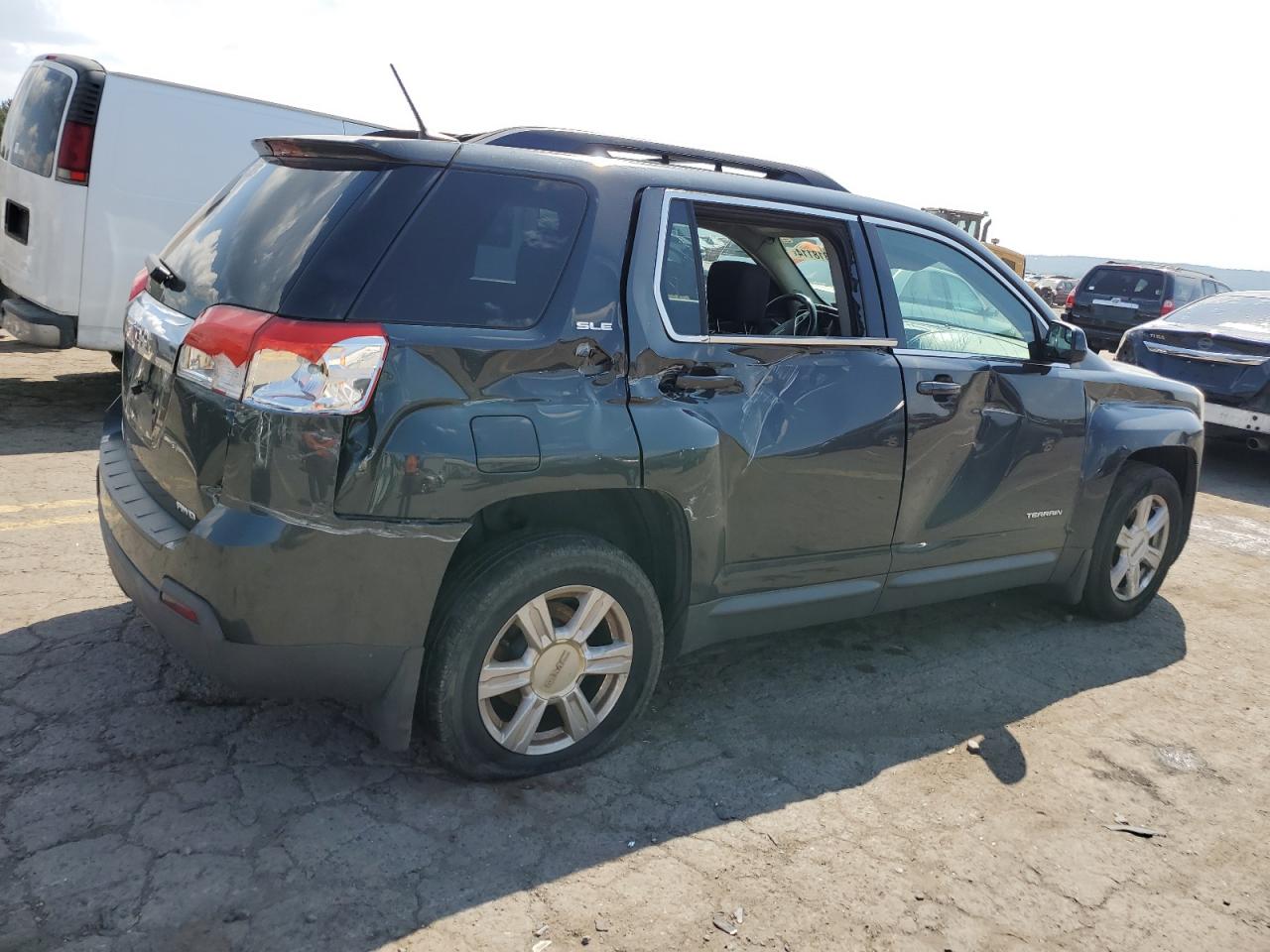 2014 GMC Terrain - Image 3