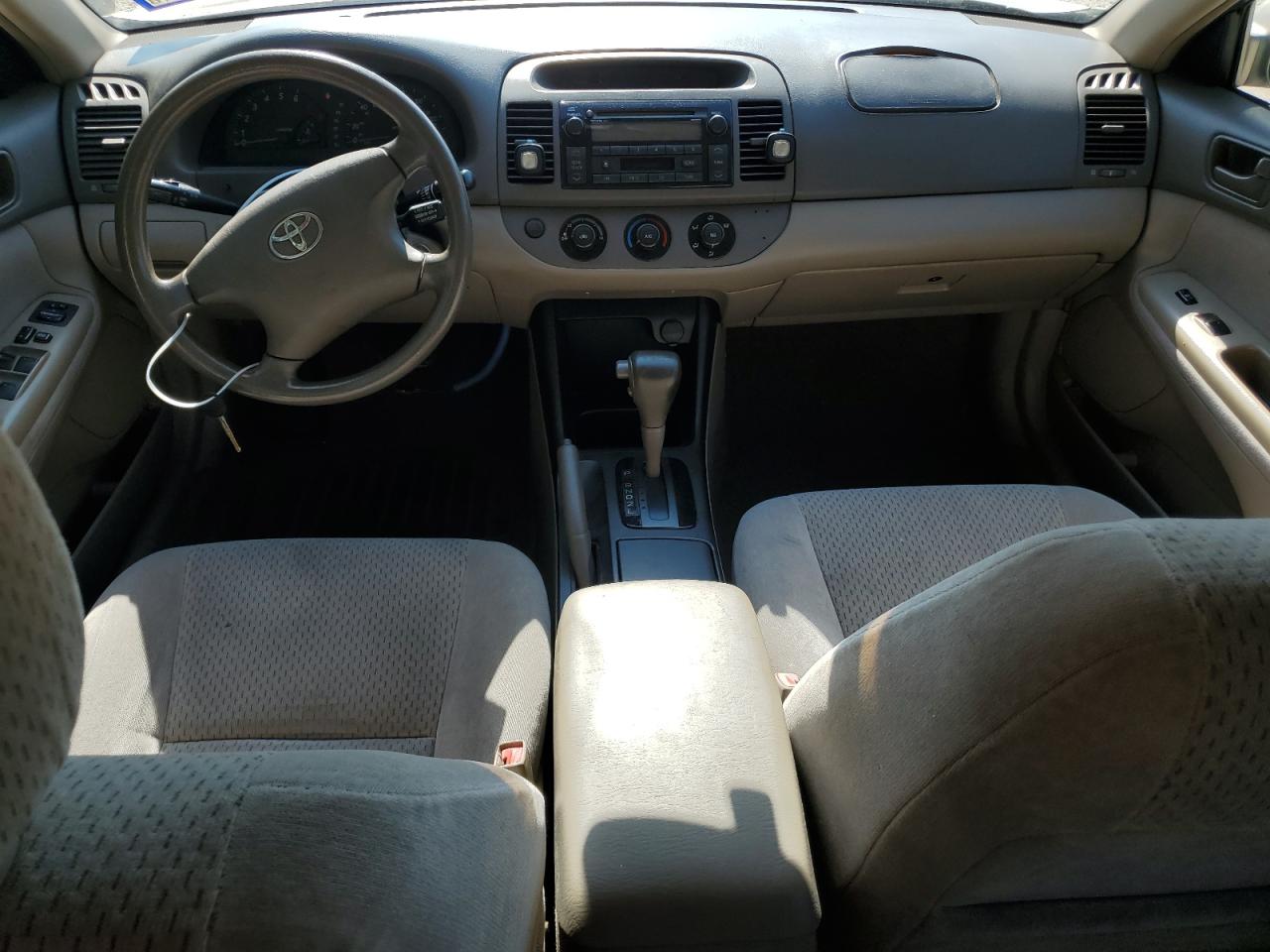 2003 Toyota Camry Le VIN: 4T1BE32K03U758830 Lot: 67075784