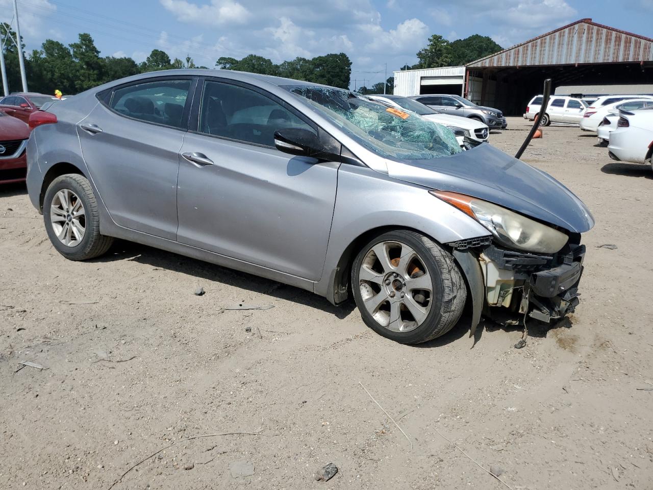 2013 Hyundai Elantra - Image 4