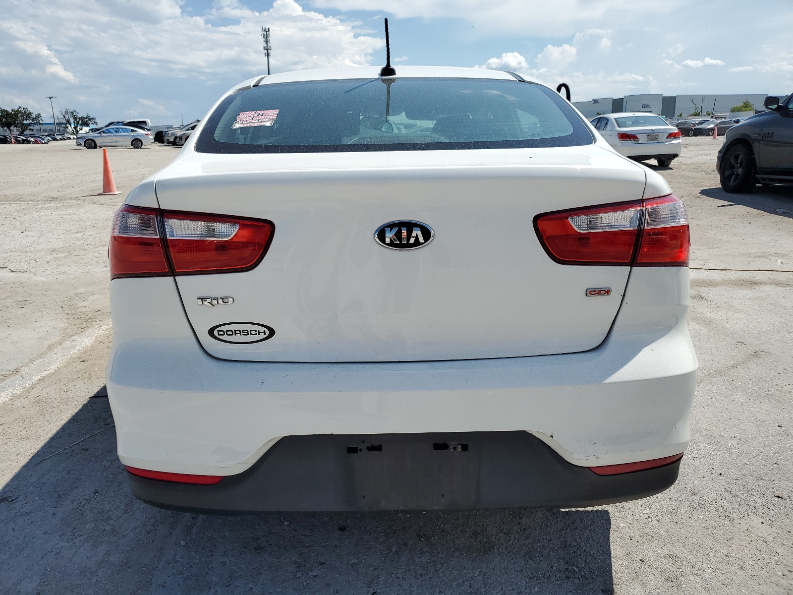 KNADM4A30G6565620 2016 Kia Rio Lx