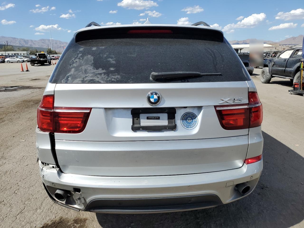 5UXZV4C55D0G52823 2013 BMW X5 xDrive35I