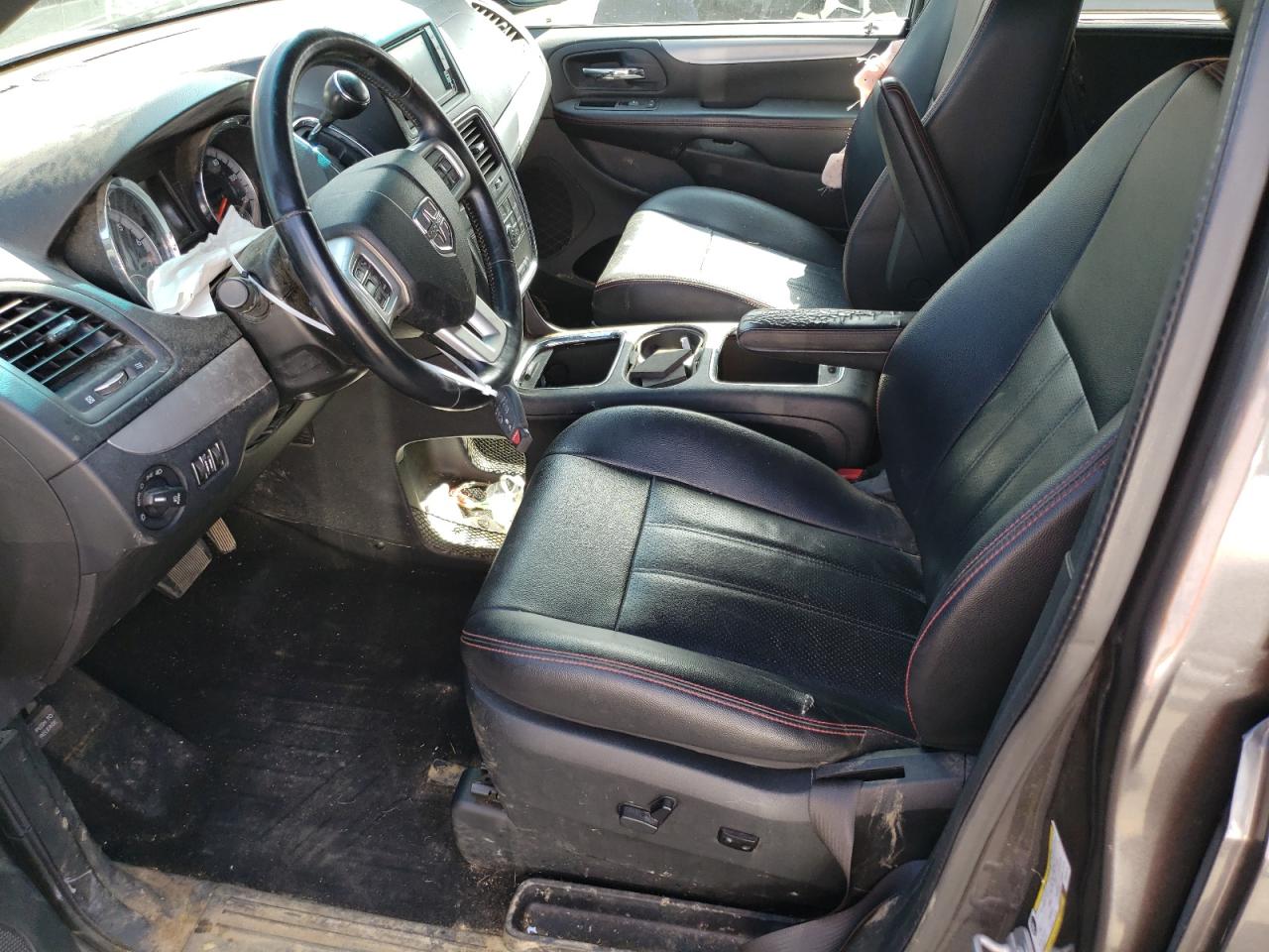 2017 Dodge Caravan - Image 7