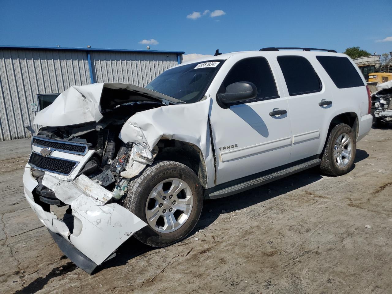 Tulsa, OK에서 판매 중인 2010 Chevrolet Tahoe C1500  Ls - Front End