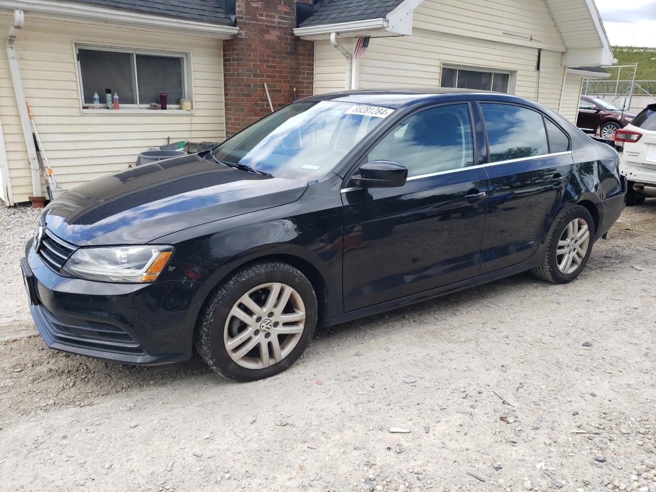 3VW2B7AJ2HM374764 2017 VOLKSWAGEN JETTA - Image 1