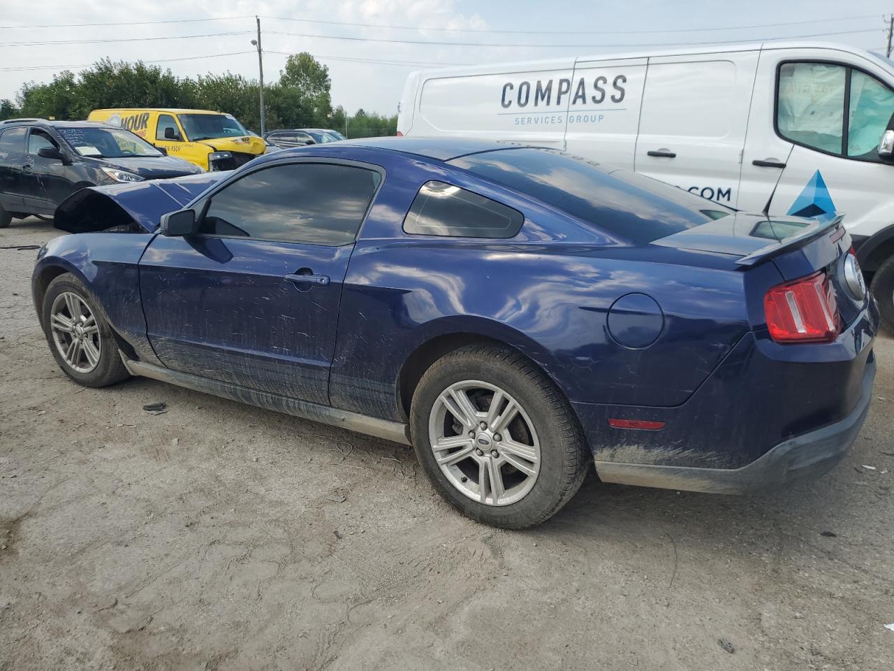2010 Ford Mustang - Image 2
