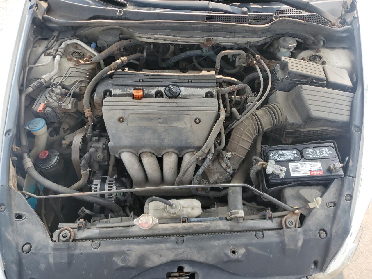 2004 Honda Accord - Image 12