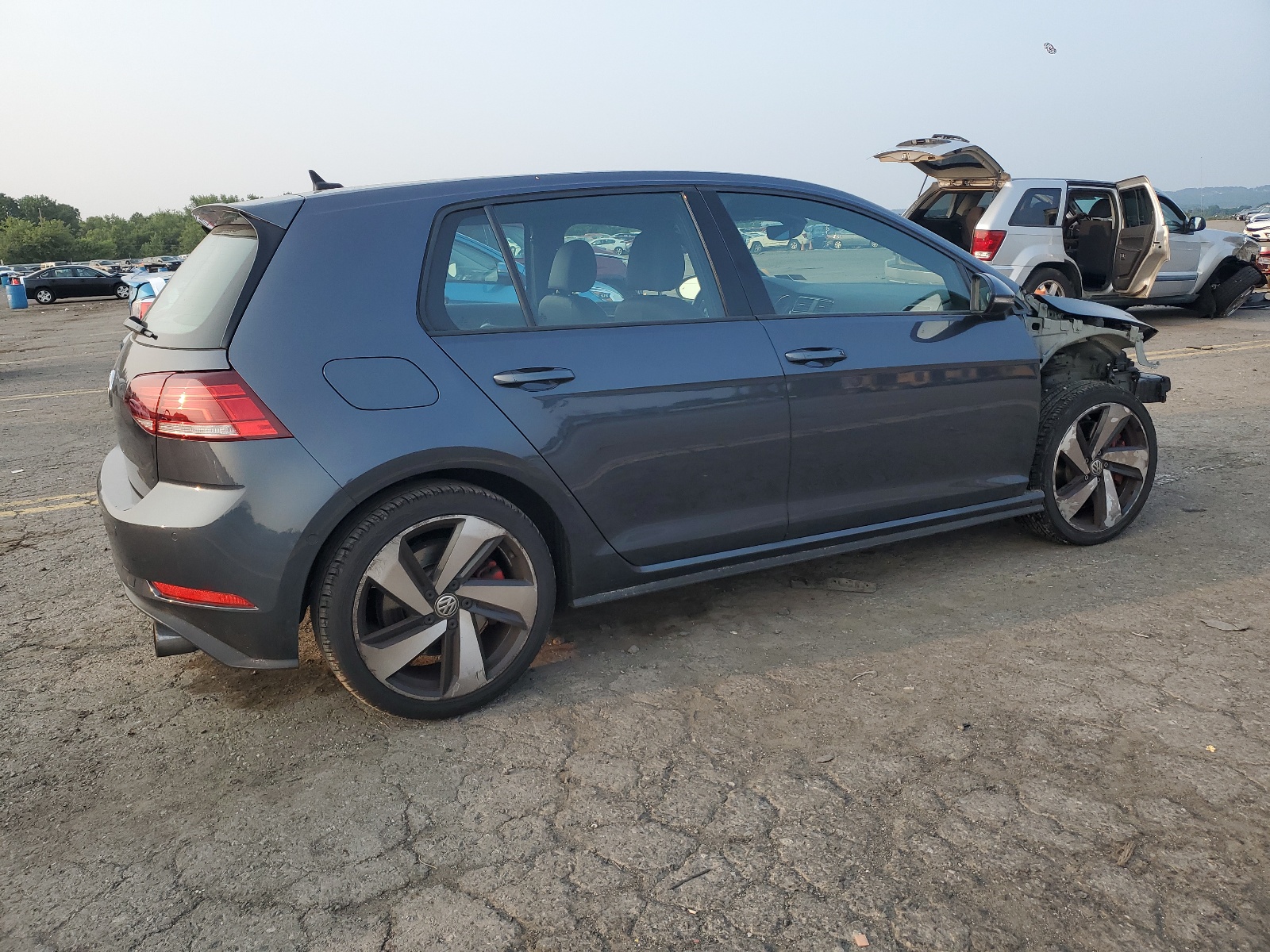 3VW447AU5JM266321 2018 Volkswagen Gti S/Se