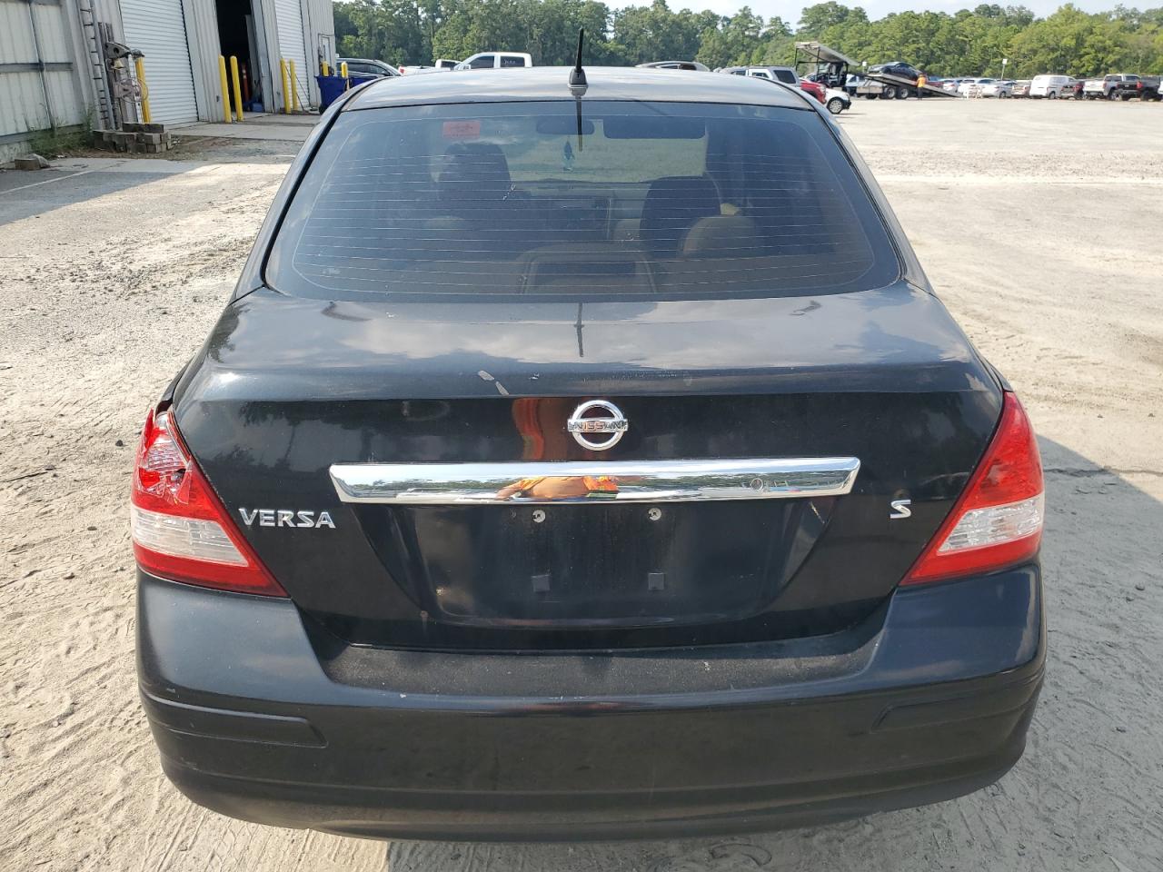 2007 Nissan Versa S VIN: 3N1BC11E77L456111 Lot: 66177894