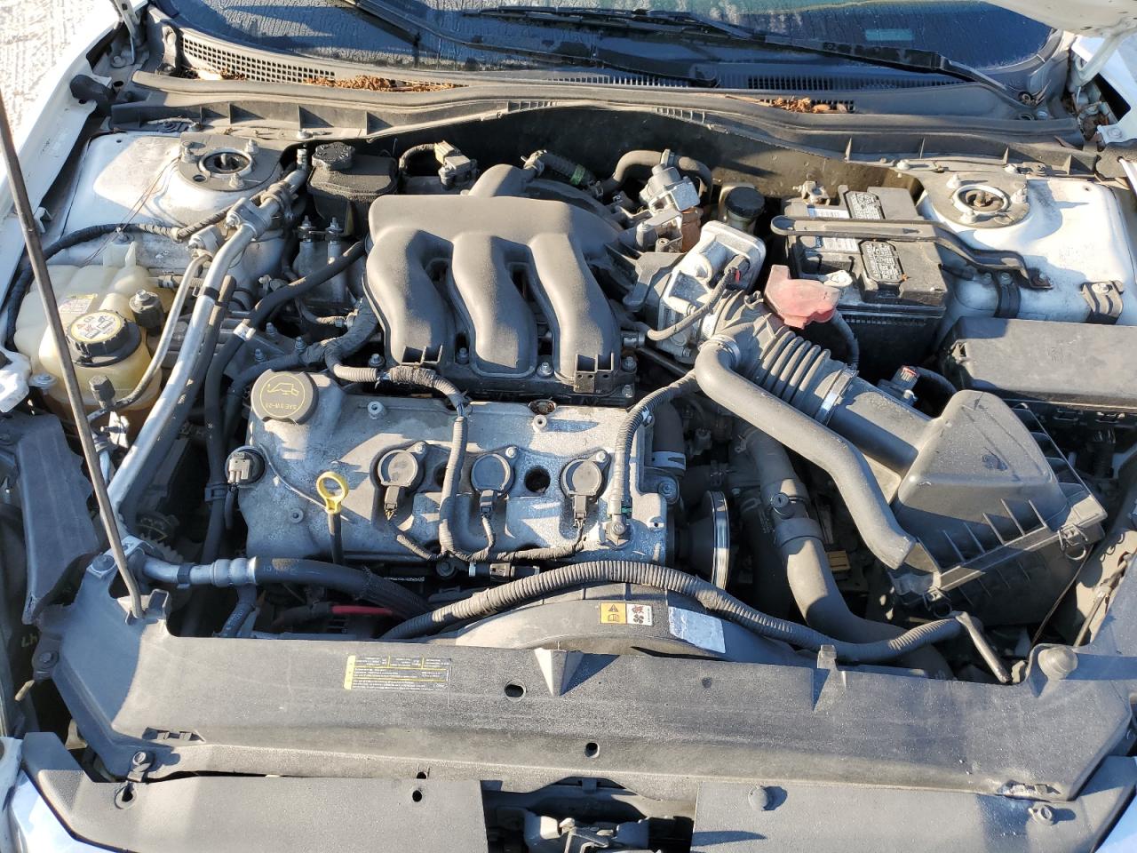 2008 Ford Fusion Se VIN: 3FAHP071X8R261554 Lot: 67108814