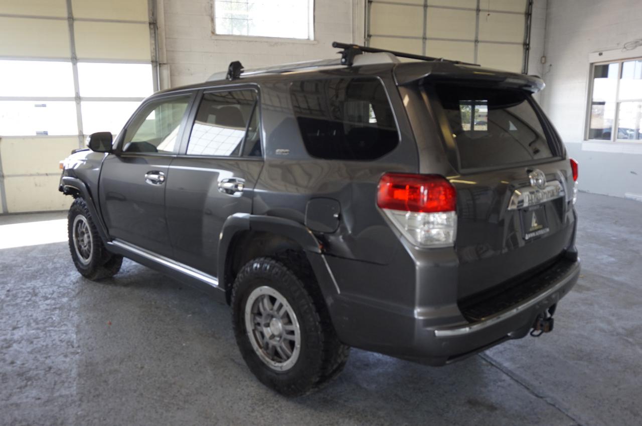 2013 Toyota 4Runner - Image 3