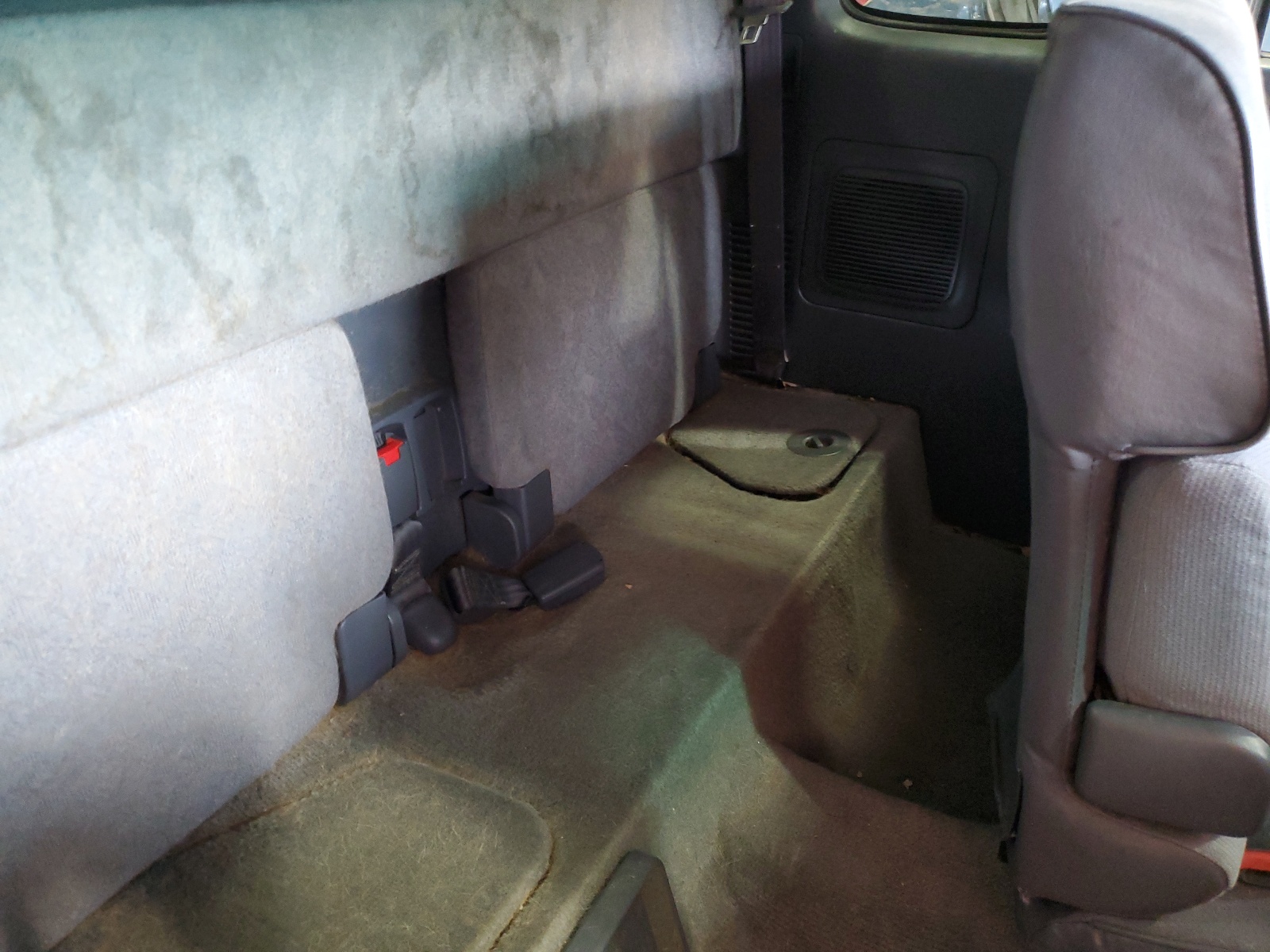 4TAWN72N4YZ598156 2000 Toyota Tacoma Xtracab