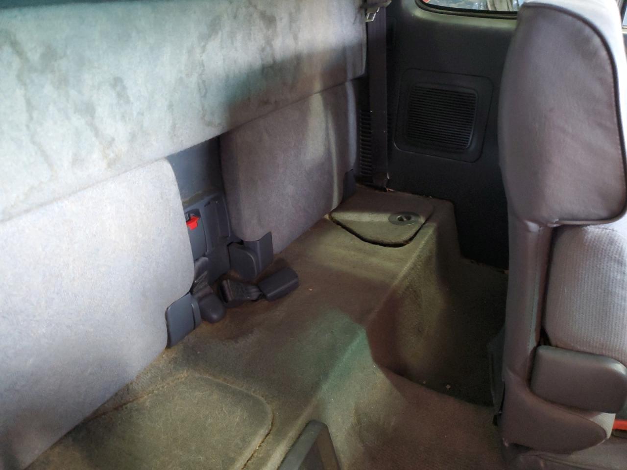 2000 Toyota Tacoma Xtracab VIN: 4TAWN72N4YZ598156 Lot: 65897614