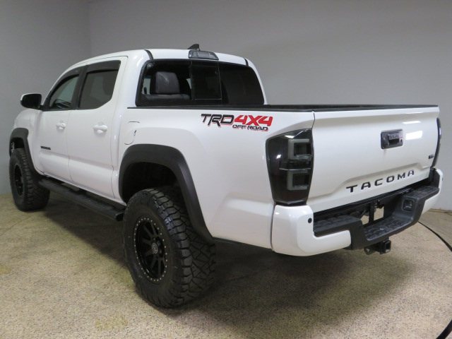 2019 Toyota Tacoma Double Cab vin: 3TMCZ5AN4KM221174