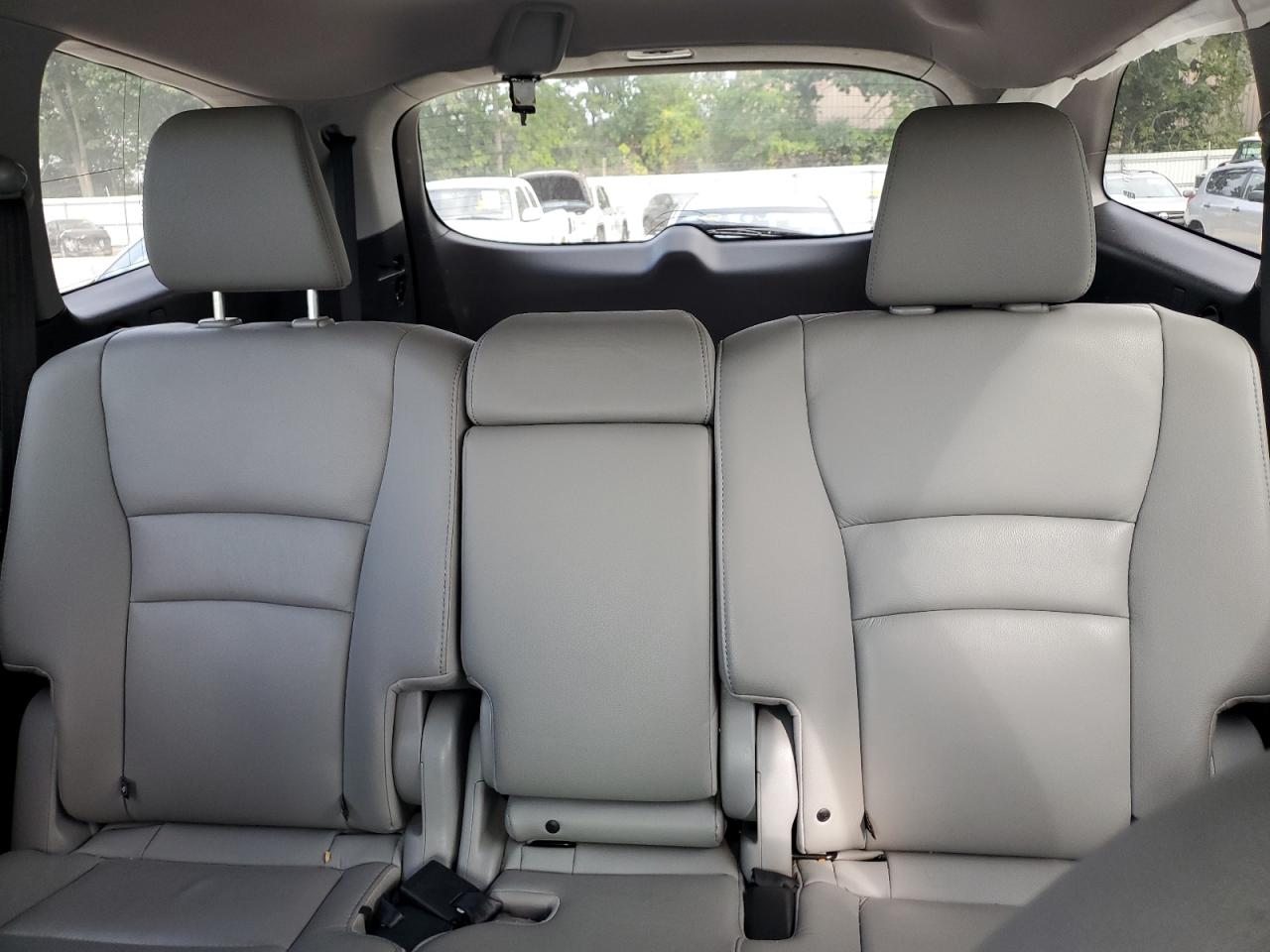 2017 Honda Pilot Exl VIN: 5FNYF6H55HB012260 Lot: 68256844