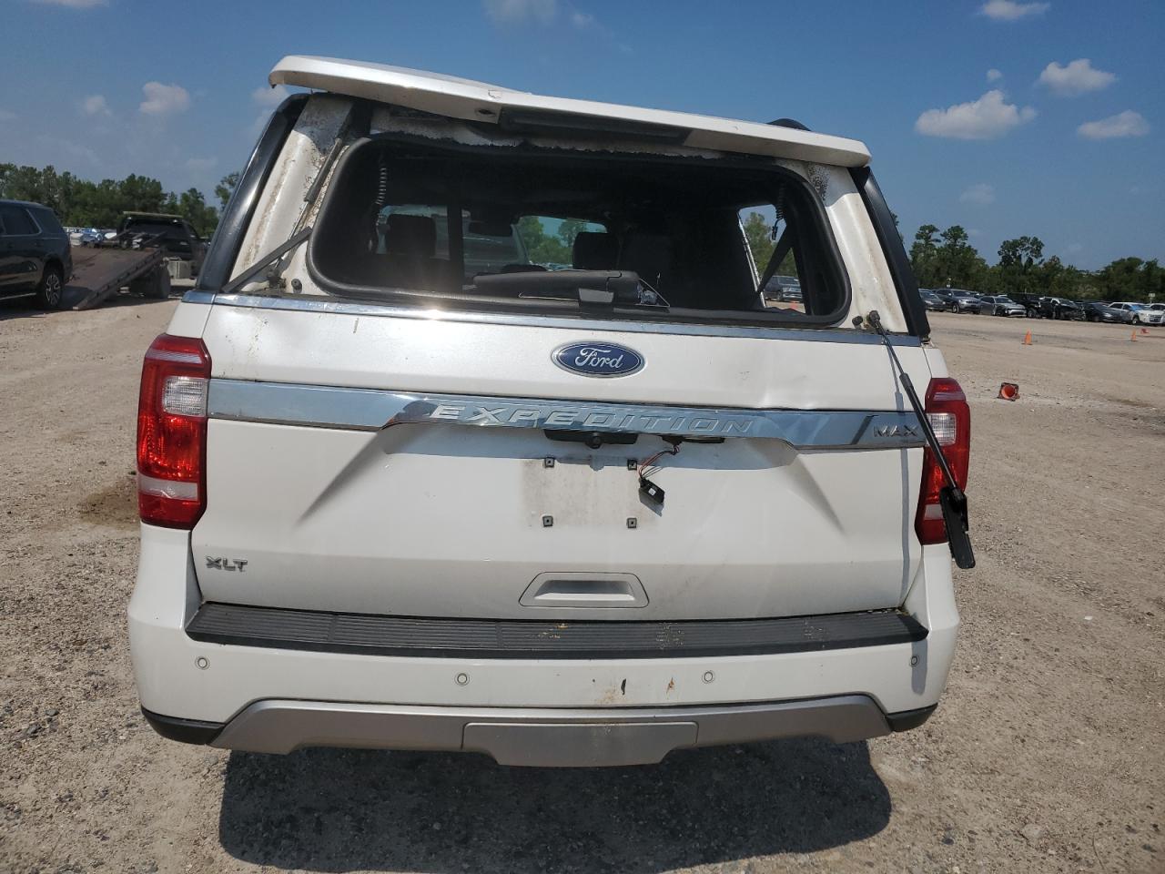 1FMJK1JT8JEA01510 2018 Ford Expedition Max Xlt